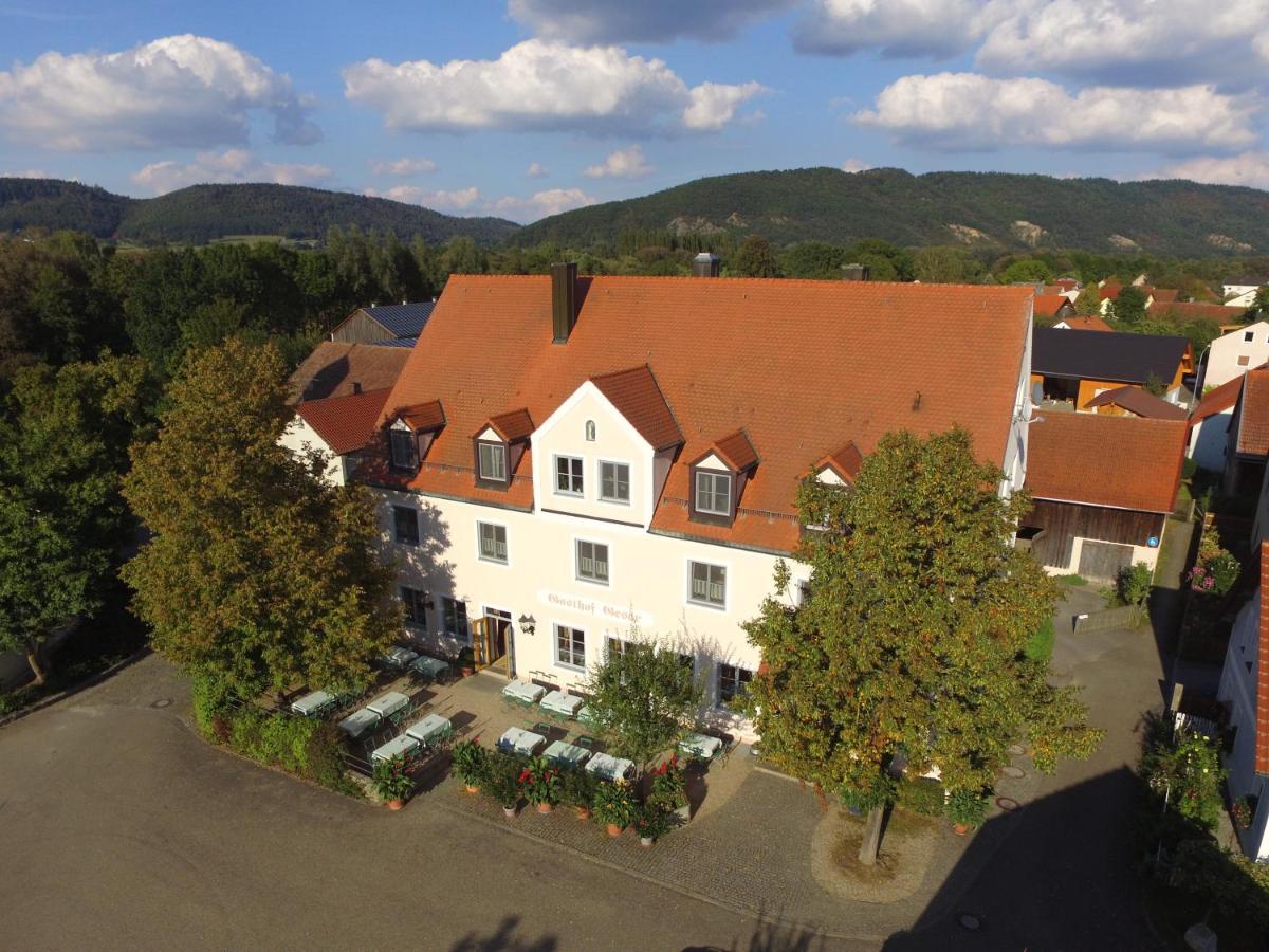 Landgasthof Geser Sarching エクステリア 写真
