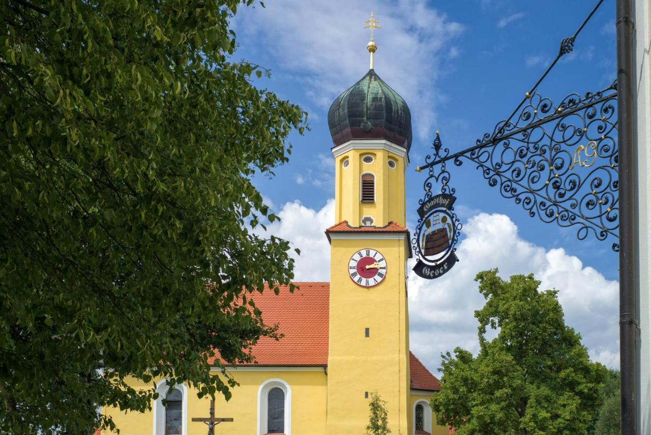 Landgasthof Geser Sarching エクステリア 写真