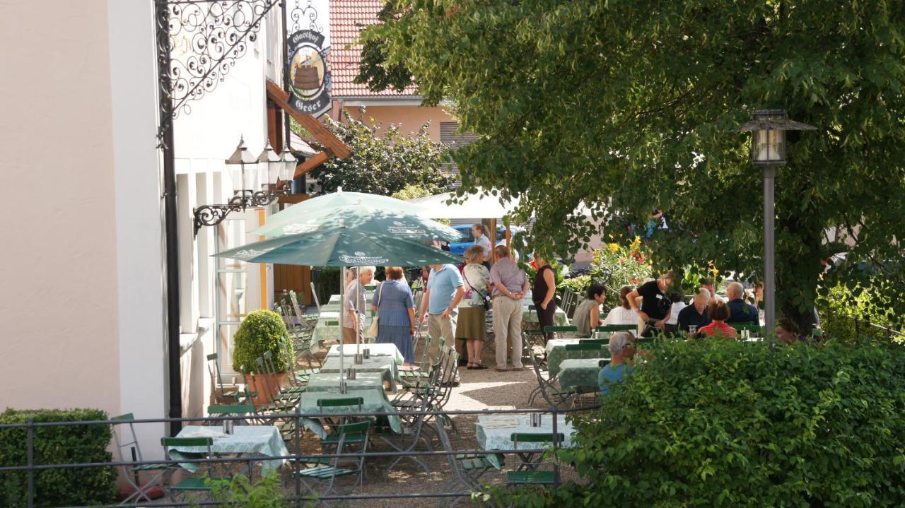 Landgasthof Geser Sarching エクステリア 写真