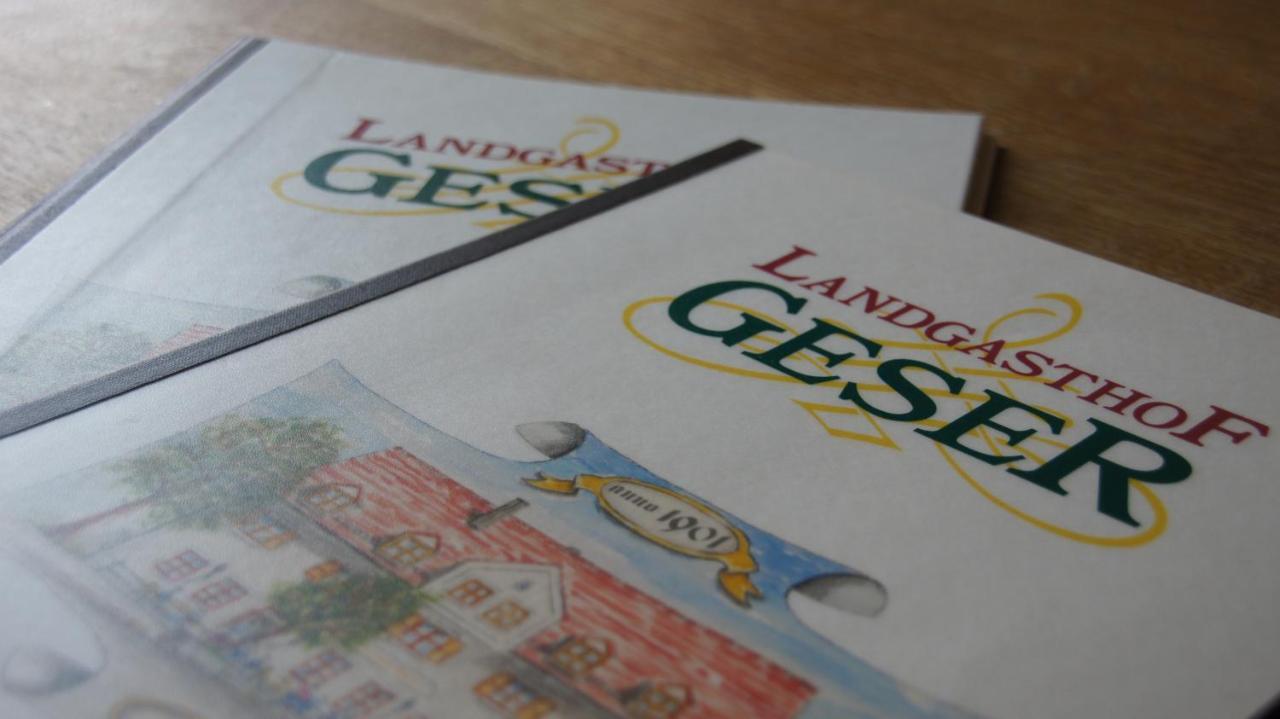 Landgasthof Geser Sarching エクステリア 写真